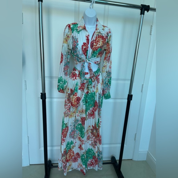 Matching set - Picture 3 of 5